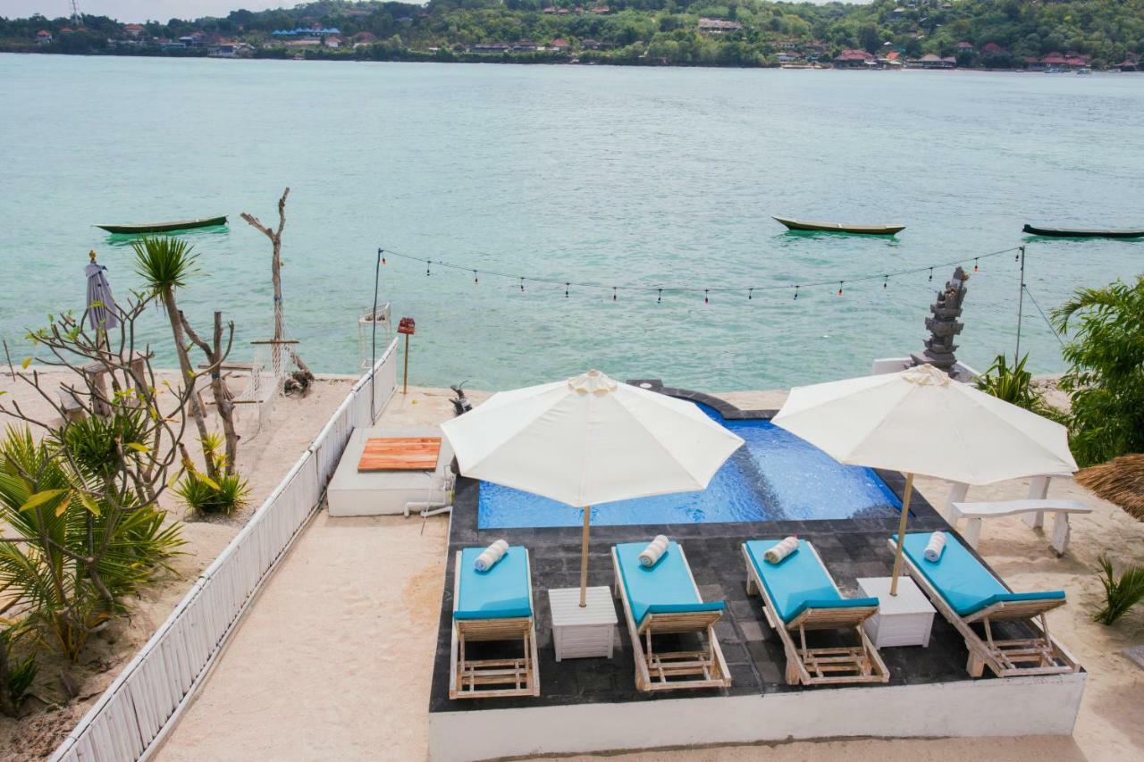 The Waterfront Beach House Lembongan Exterior foto