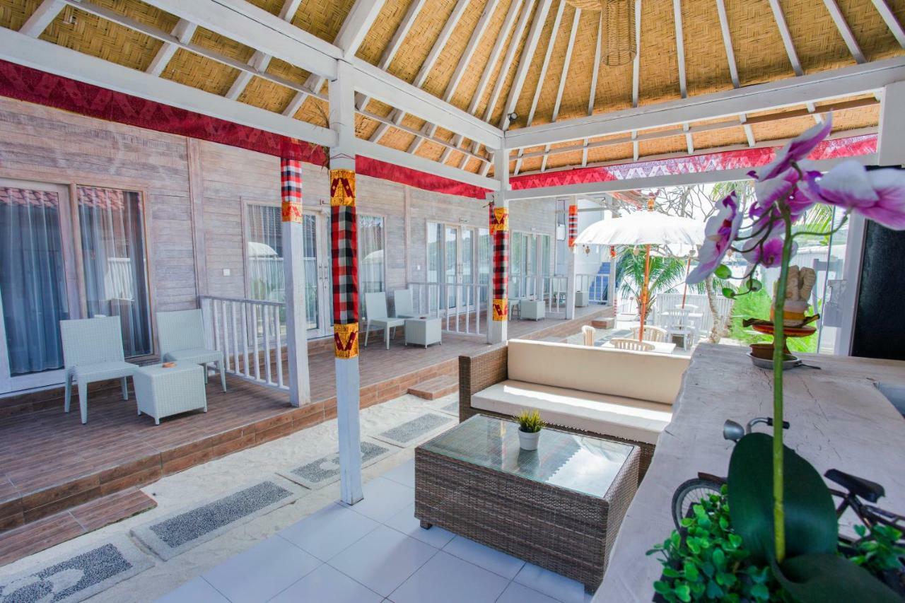 The Waterfront Beach House Lembongan Exterior foto